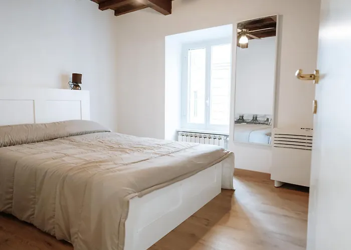 Vascellari home, Trastevere